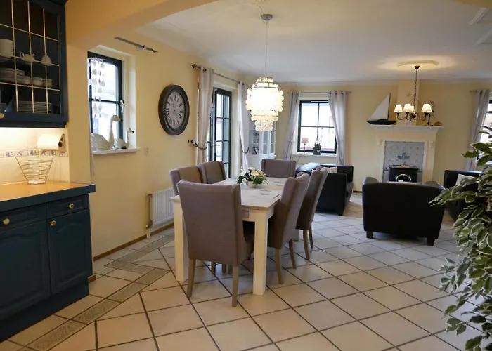 Buitenplaats 87 Вилла Каллантсог